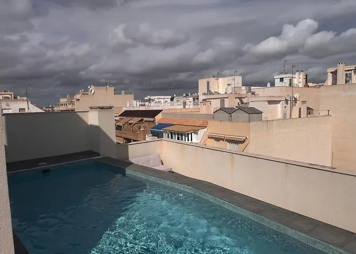 Apartment Boho With Rooftop Pool